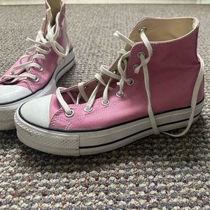 Converse Women's Chuck Taylor All Star Lift High Top Sneakers